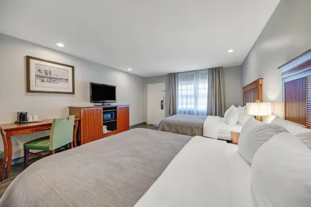 Quality Inn Отели рядом с достопримечательностью «UCSC Arboretum»