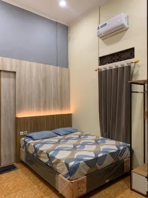 Penginapan Murah 2 Magetan Hotel dekat Wisata Kempong Wonomulyo