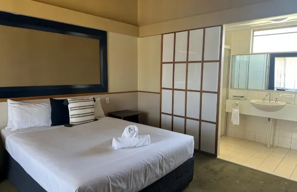 卡爾古利塔樓酒店