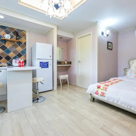 Gurye Dandelion Travel Pension