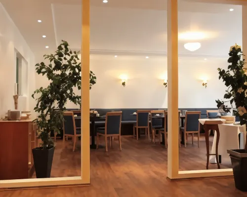 Aparthotel Scheuer Hotels in Hurth