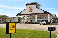 Super 8 by Wyndham Gulfport Biloxi Airport Hotels in 
