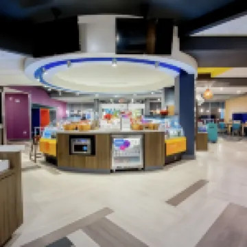 Tru by Hilton Lafayette River Ranch