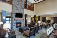 Staybridge Suites Eau Claire - Altoona Hotels in Lake Hallie