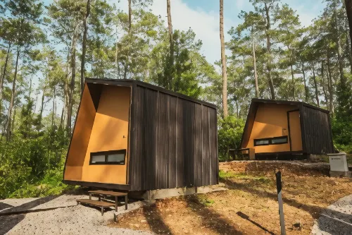 Bobocabin Cikole, Bandung Hotels in Lembang