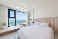 Donghae Eodareuldamda Pension Hotels in Donghae-si