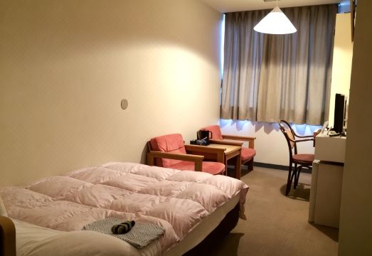 1. 료칸 아케보노..