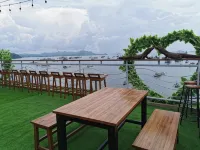 ฟลามิงโก อาเวีย ลาบวน บาโจ