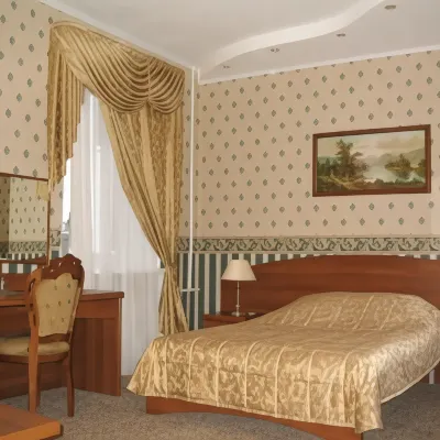 Sibir Hotel Tomsk Literature Museum of Shishkov 주변 호텔