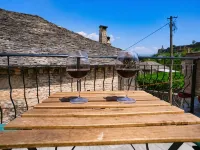 ホテル パロルト ジロカストラのホテル