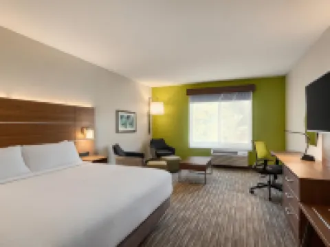 Holiday Inn Express & Suites Hayward - Castro Valley by IHG Hotels in Hayward