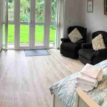 The Annex - Modern Studio Flat Rooms