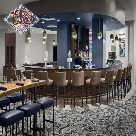 DoubleTree by Hilton Hotel San Antonio Downtown