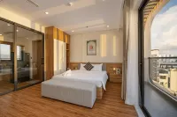 GRAND LUX by BRIO - Condos