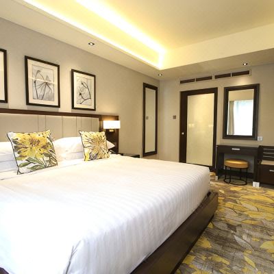 Executive Suite Royal Plaza on Scotts Promo Code
