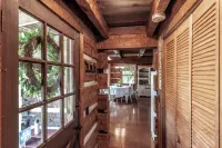 The Cabin at Roney Creek Ranch