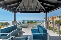 Pet Friendly 2Br/2BA Steps from the Water’s Edge with Unparalleled Sunrises - บังกะโล