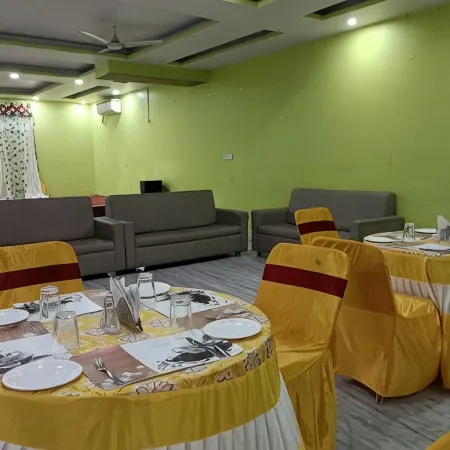 Rekha International Guest House Rajgir