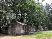 Cabin 11 - Tranquility in Pioneer Village, The Great Smoky Mountains, NC - Hytter