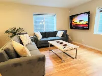 Spacious 2 KingBed 2 QueenBed Basement Apartment Hotels in Draper
