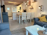Gemütliches Kinderfreundliches Ferienhaus mit Sauna und Kamin an der Ostsee - badewanne