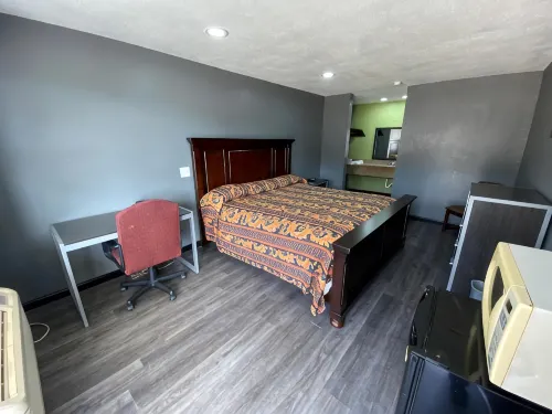 Town House Motel - Motels