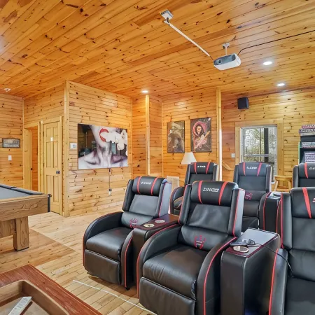 Cozy Mountain Retreat with Private Hot Tub
