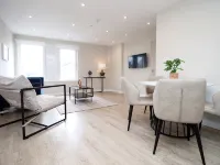 Stylish 2BR Apartment in the Heart of Cardiff Bay Hotels in Butetown