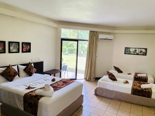 Hotel Oasis