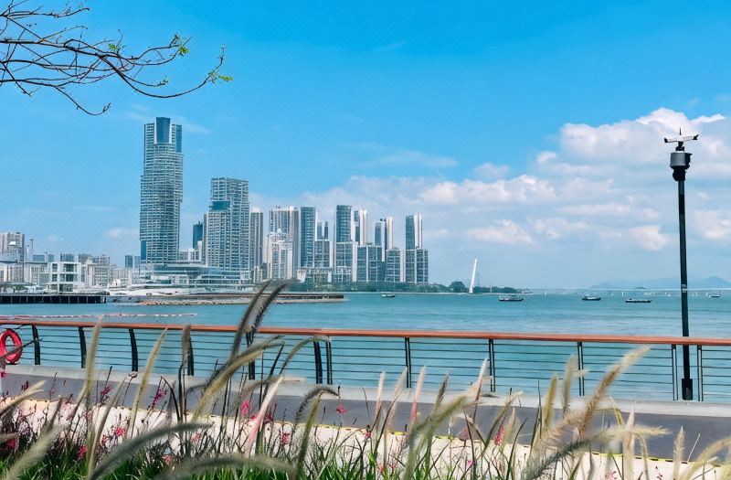 Yitel Premium Shenzhen Sea World Shekou Cruise Center photo 5