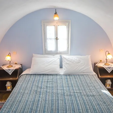 Anemoessa Villa
