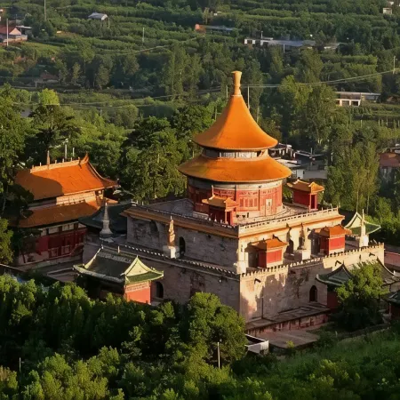 Tiantai Hotel (Chengde Mountain Resort Waibamiao Branch)