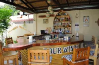 Captain's Lodge and Bar - Quầy bar