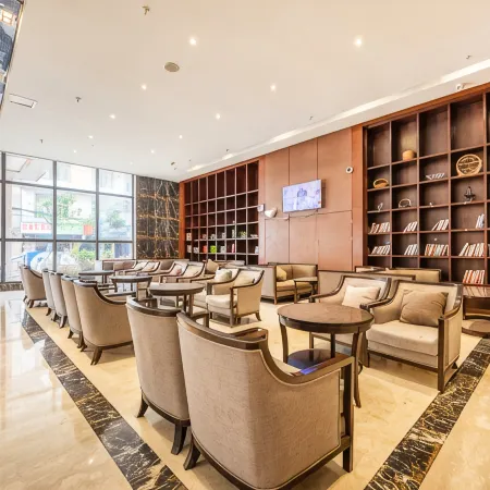 Nayong Hotel