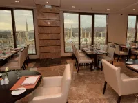 Pullman Zamzam Madinah Hotels near Madina Mall