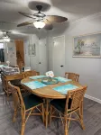 Charming 2-bedroom, 1.5-bath condo located on the intercoastal waterway - 3-Sterne