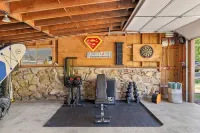 The Treehouse - Prescott’s Favorite, Family-Friendly, 5min to DT - 4 stjerner