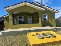 Ideal coastal retreat near Falmouth , Trelawny in sunny Jamaica のホテル