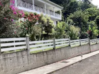 Lower villa with sea and mountain views - Homestays