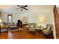 Warm, Charming and Cozy Turn of the Century Home Hotels in Chaska