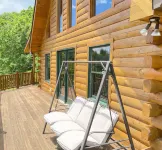 度假戴爾霍洛湖景 Log Cabin•3間卧室•2.5間浴室•景觀•遊戲室 - Wi-Fi