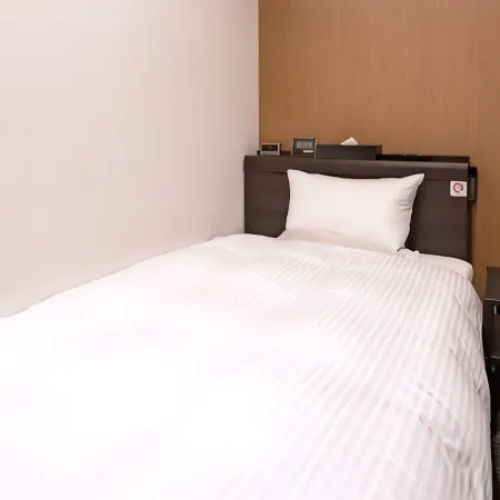 R9 Hostel Tochigi Ekimae - Male Only
