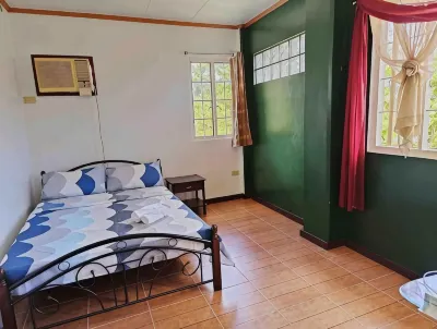 The Kramer Residence: A/C, Youtube, Netflix Hotels in 