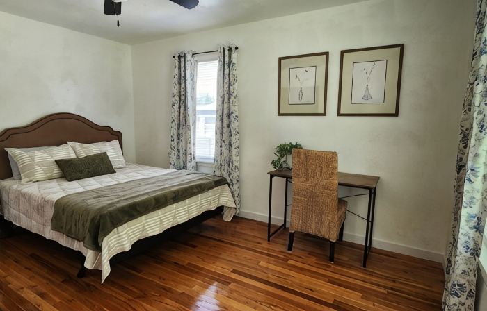 OldCharm Spacious 2bdrmhouse in perfect location in Burley with WiFi,Central Air