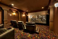 7,000 Sqft At 'The Columns' Estate In South Tulsa