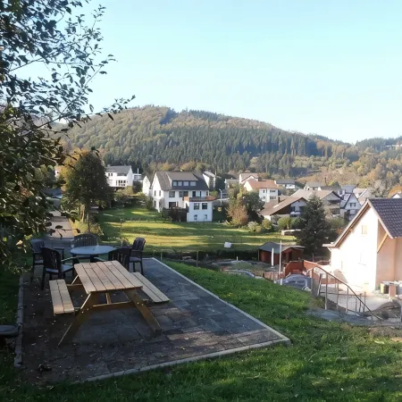 14 Persons Feriënhaus with bar, sauna and Poolbiljart. Отели в г. Брилон