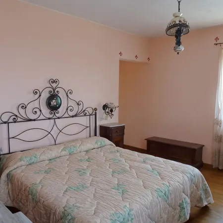 Fantastic rustico with a dream view to the sea. Sun terrace.