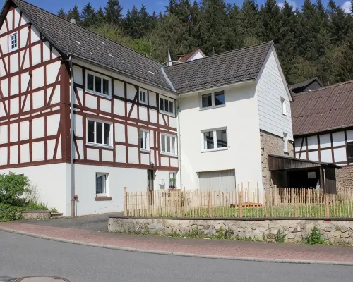 Cozy vacation home Zur Alten Burg/Family reunion/Edersee Hotels in Vöhl