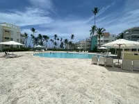Beachfront Oversized 1 Bedroom Condo, Playa Turquesa - ビーチサイド