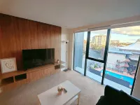 Modern 1-bedroom Unit in Dicksonnear Shops - 3-Sterne